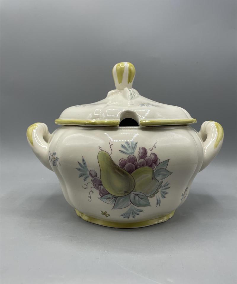 Arabia Sylvi liemikulho, Kaarina Aho