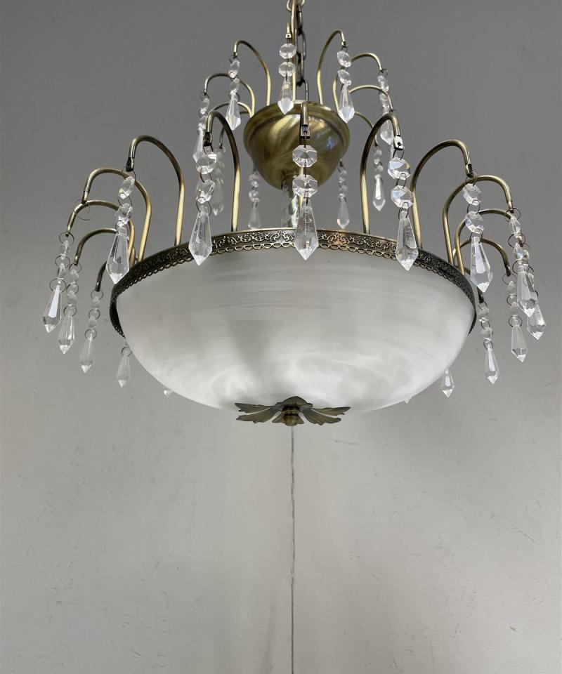 Virvatuli kattokruunu kristalli