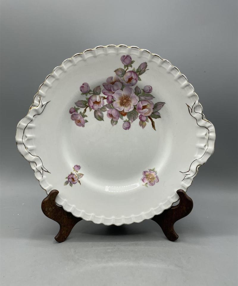 Arabia Diamant Omenankukka tarjoilulautanen, AAA-tornileima