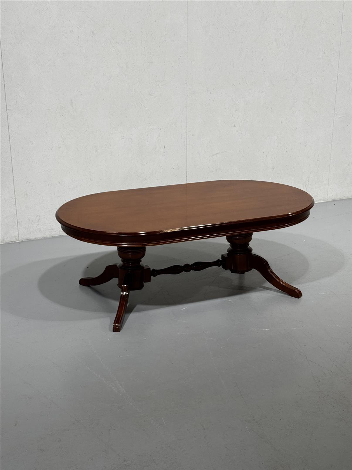 Klassinen sohvapöytä 140x60 ruskea