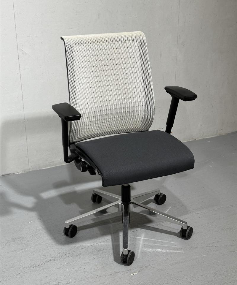 Steelcase Think työtuoli