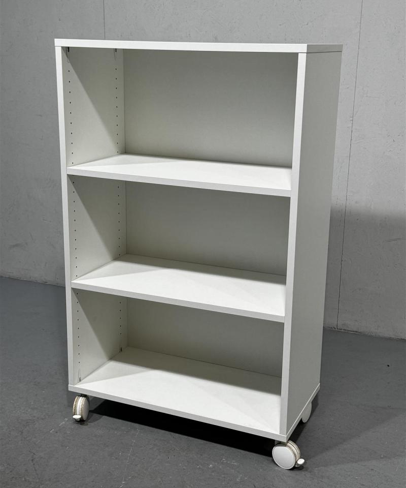 Laminoitu hyllykkö pyörillä 80x40x130