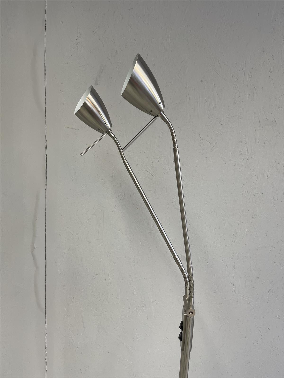 Markslöjd lattiavalaisin