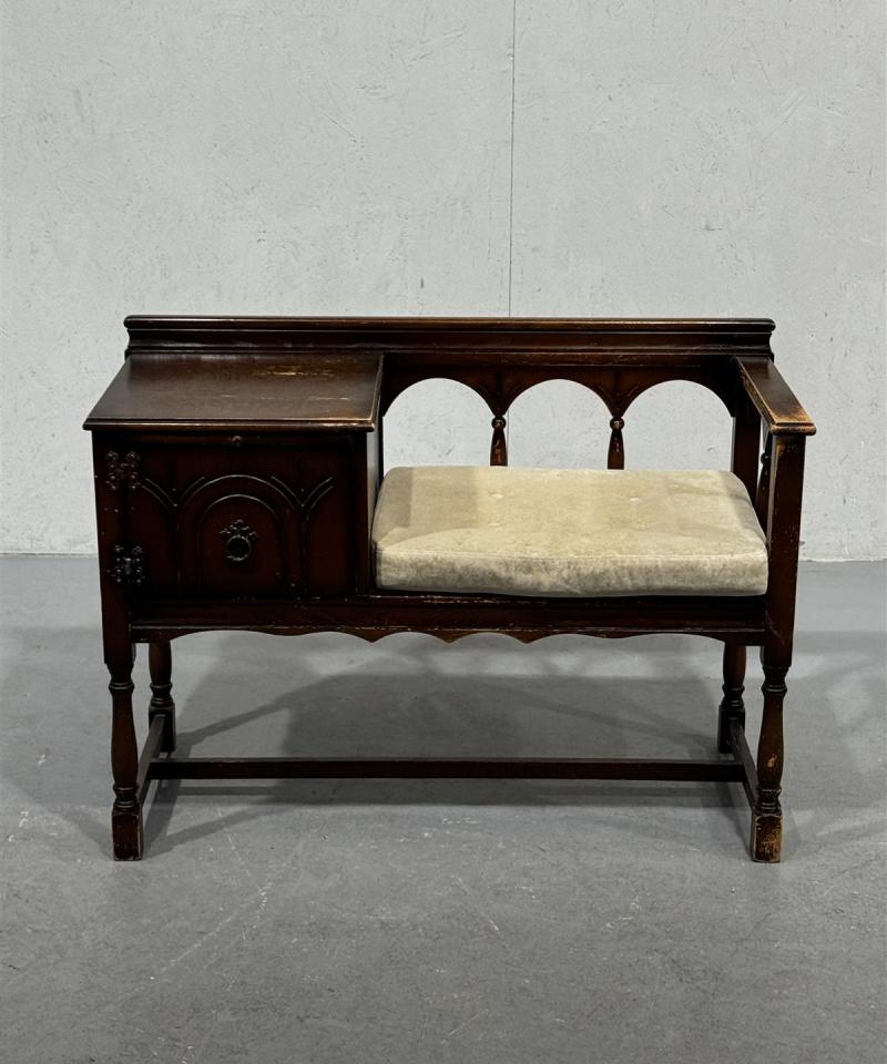 Vintage puhelinpenkki