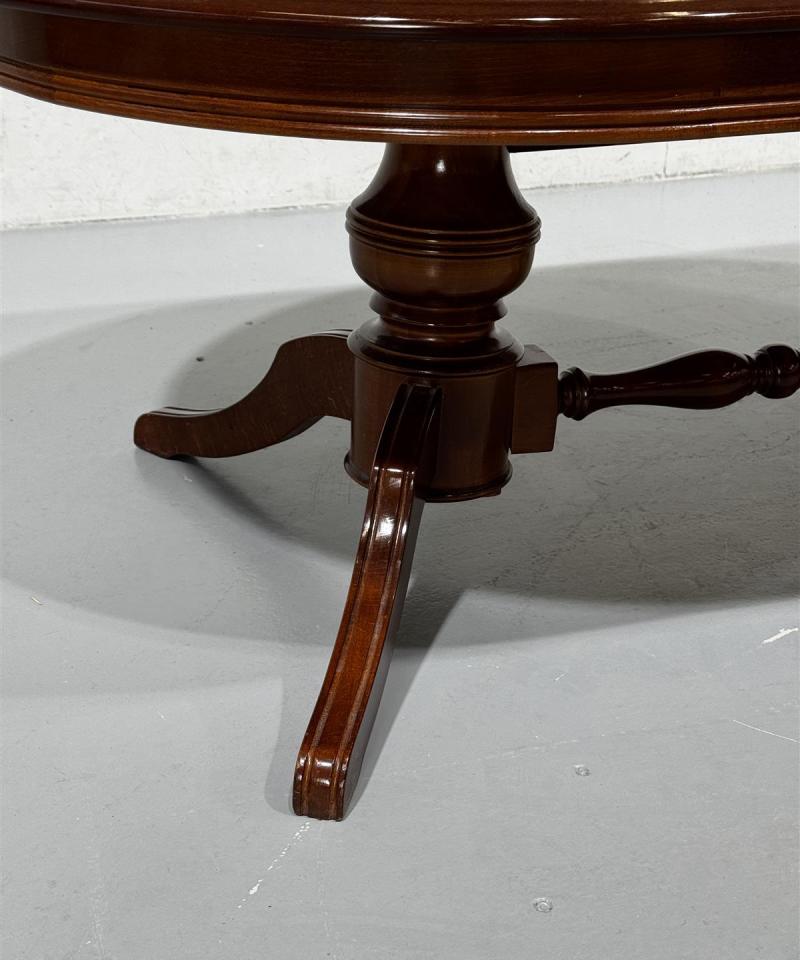 Klassinen sohvapöytä 140x60 ruskea