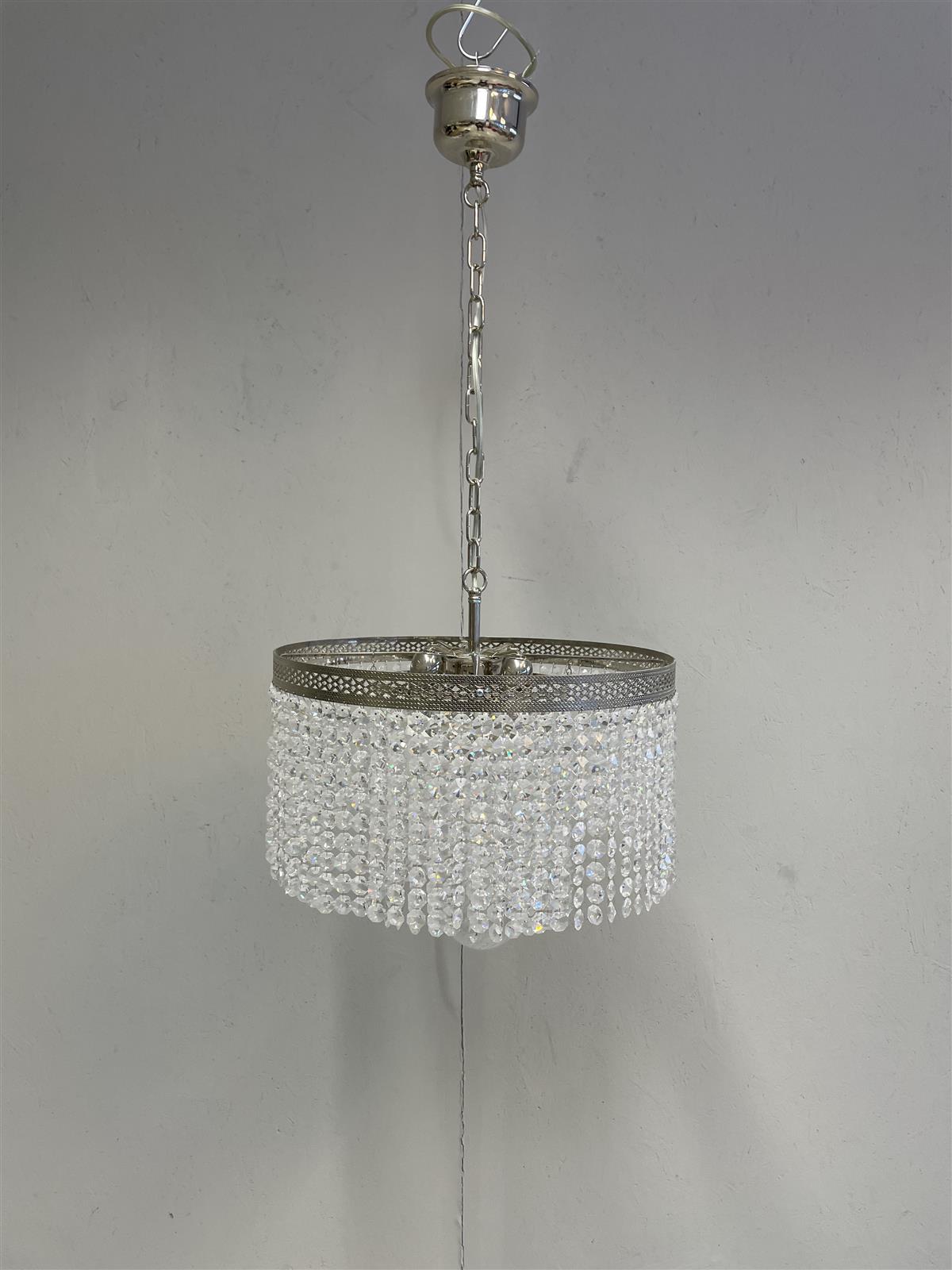 Kattovalaisin kristalli 4-valopistettä (A)