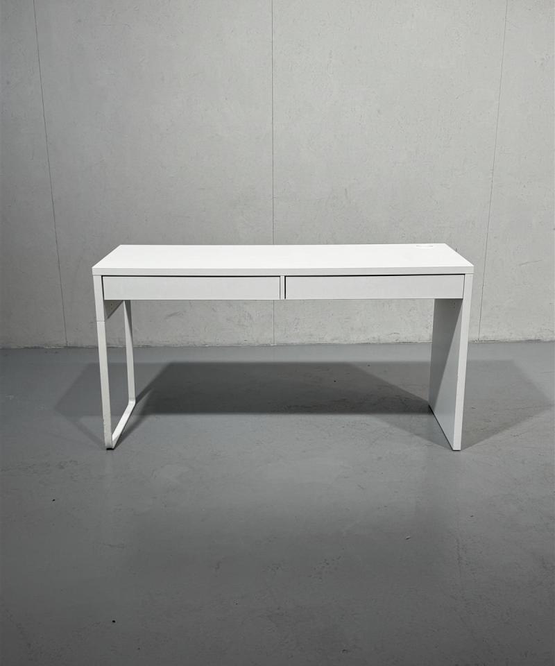 Ikea Micke pöytä 142cm