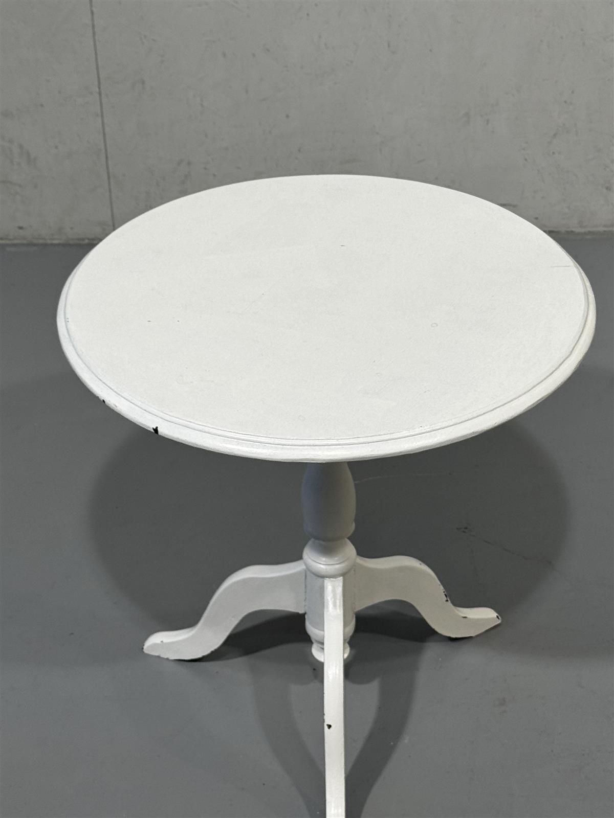 Pyöreä sivupöytä 56cm