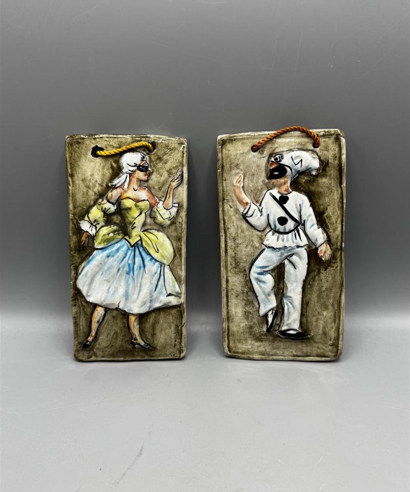 Pulcinella ja Colombina seinälaatat