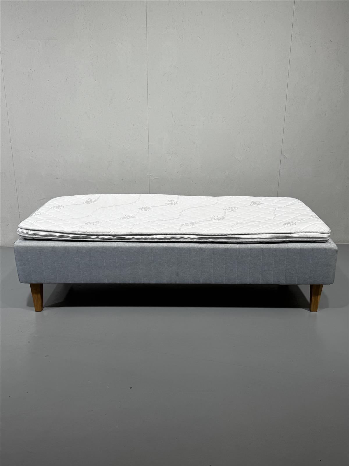 Sotka Piscina runkopatja 90x200cm