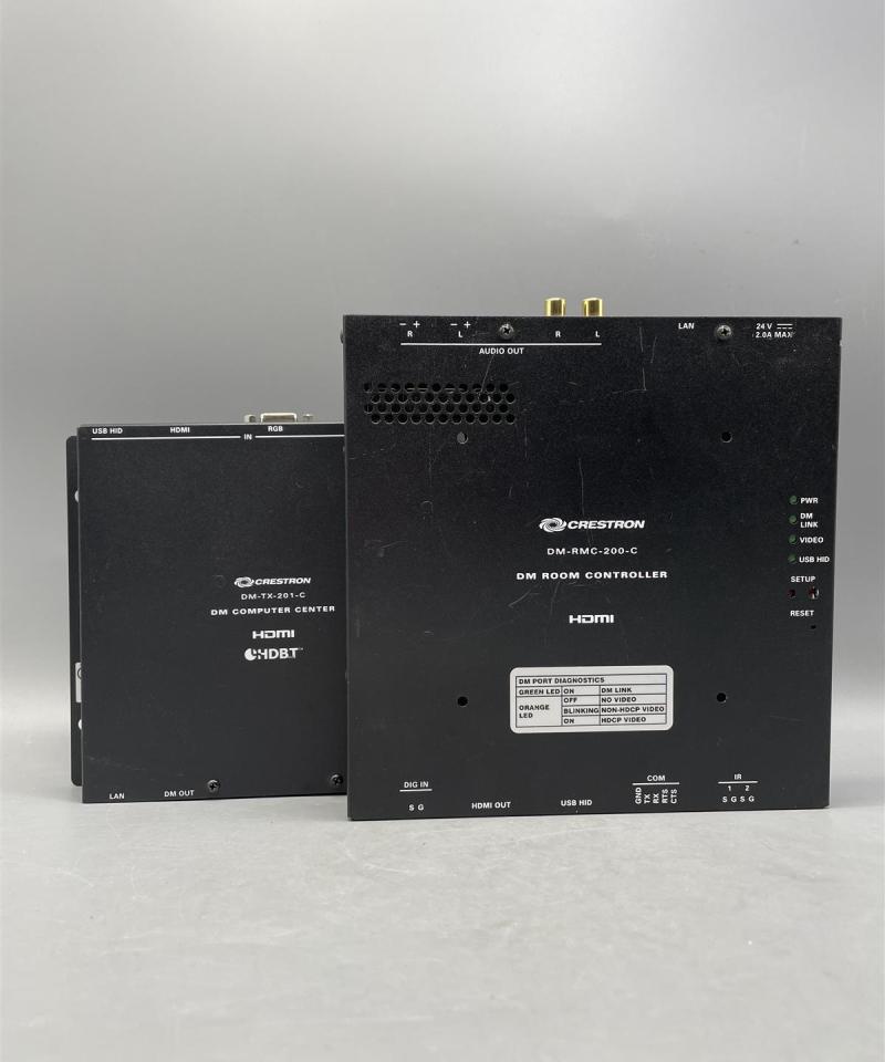 Crestron DM-RMC-200-C ja DM-TX-201-C