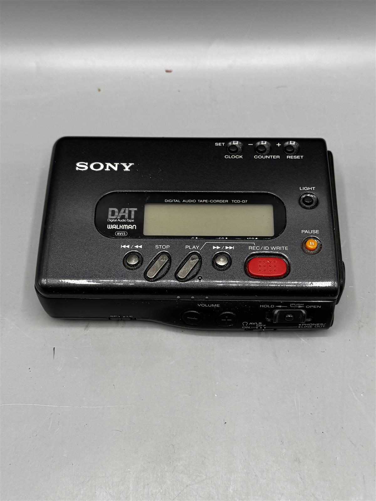Sony DAT Walkman TCD-D7