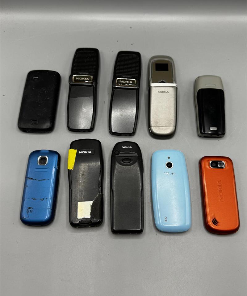 Nokia matkapuhelimet (10kpl)