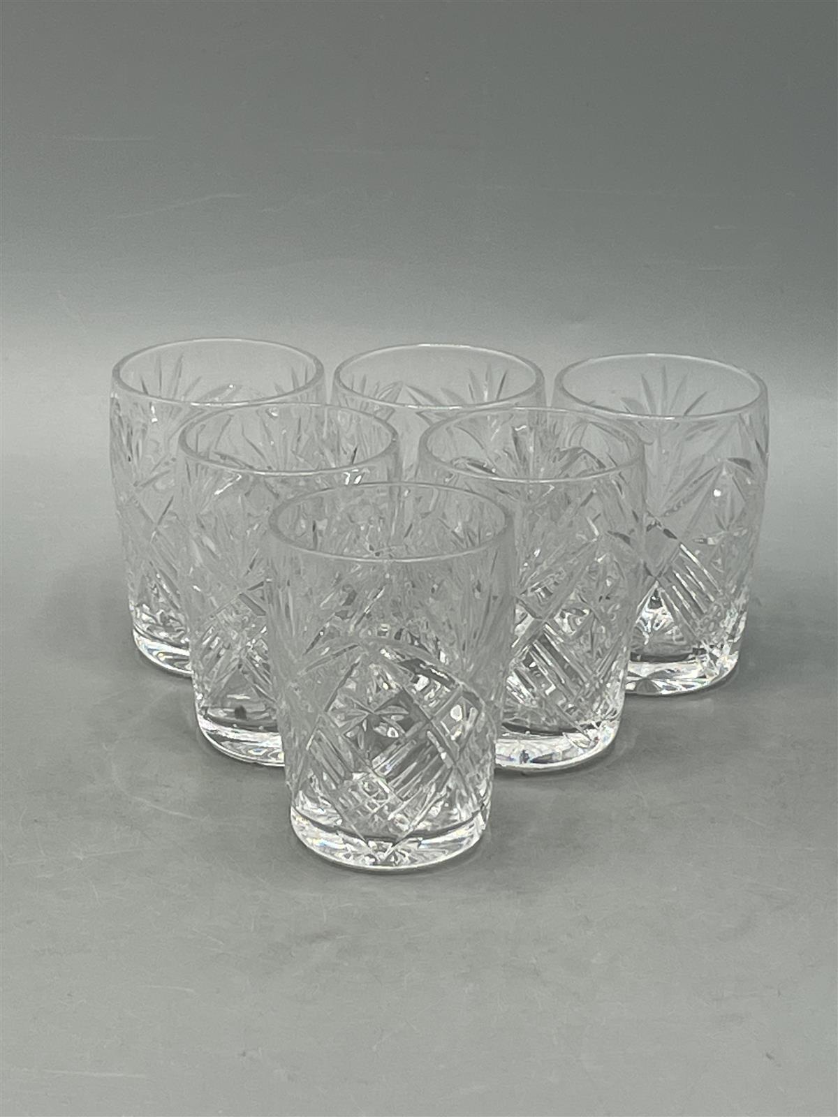 Kirkkaat snapsilasit 6kpl