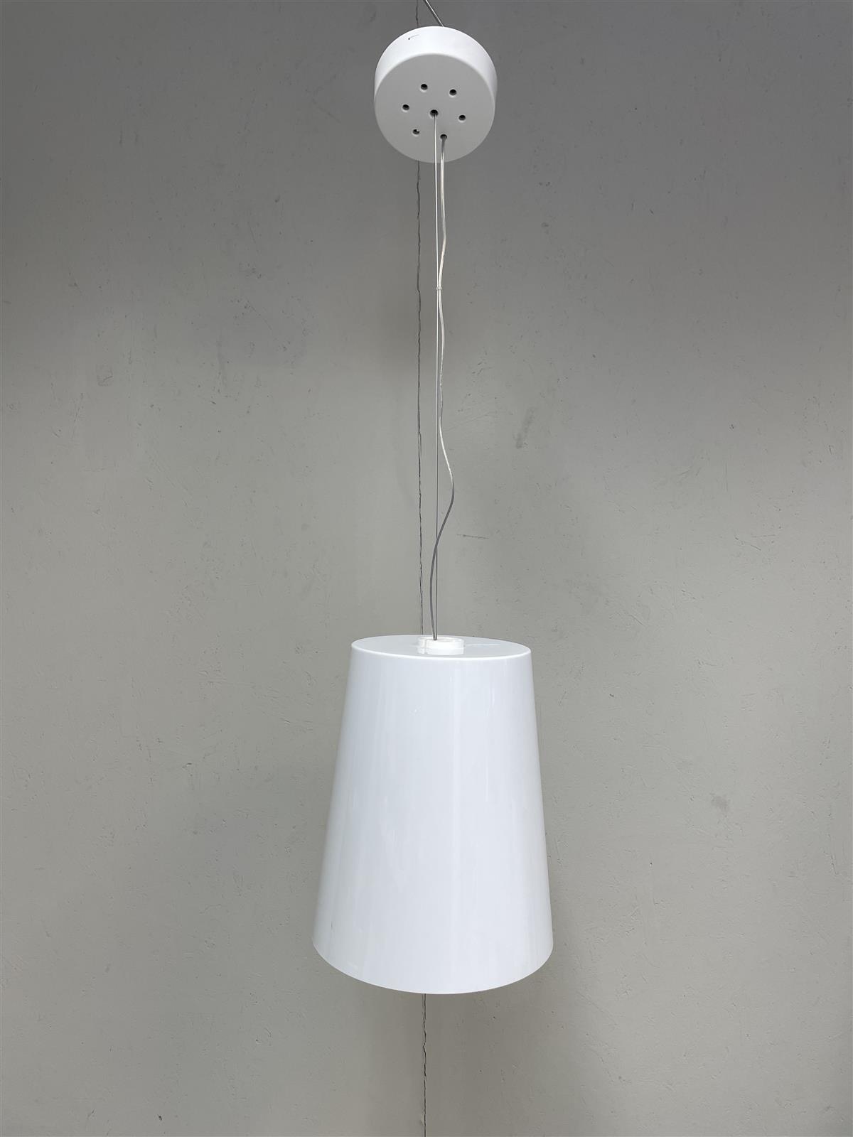 Pedrali riippuvalaisin valkoinen