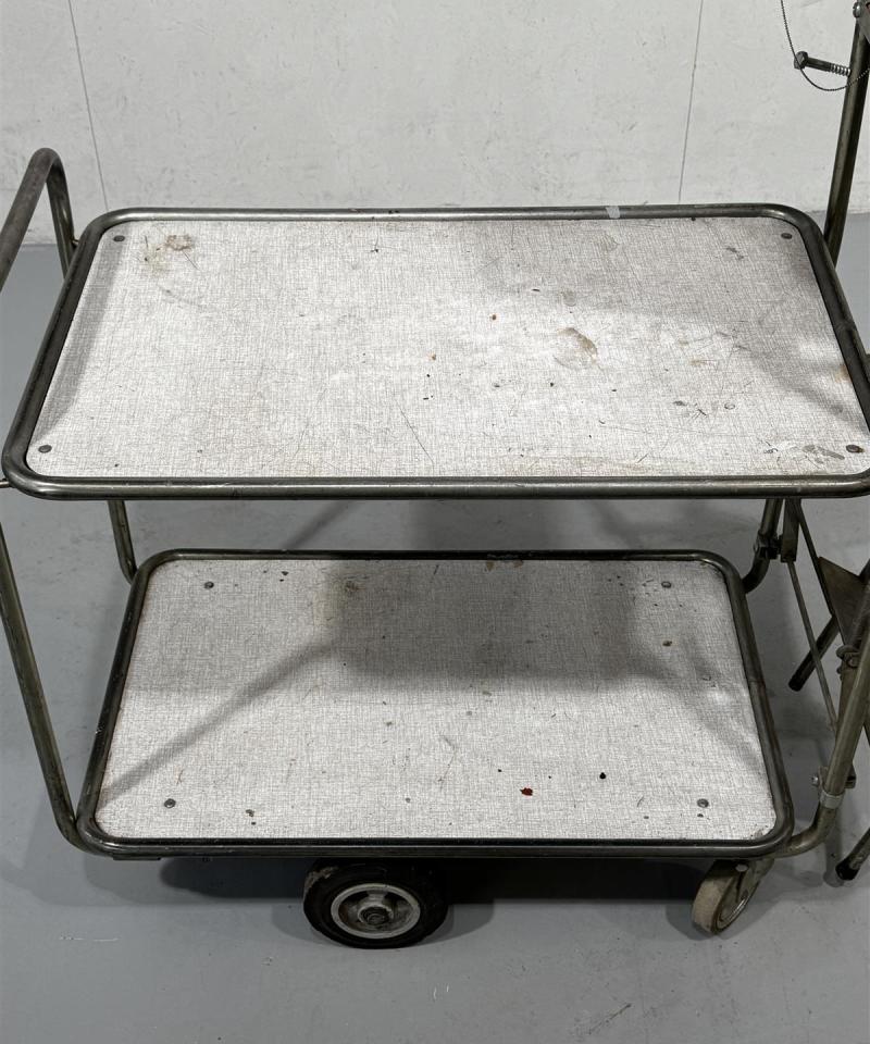 Teollinen keräilykärry