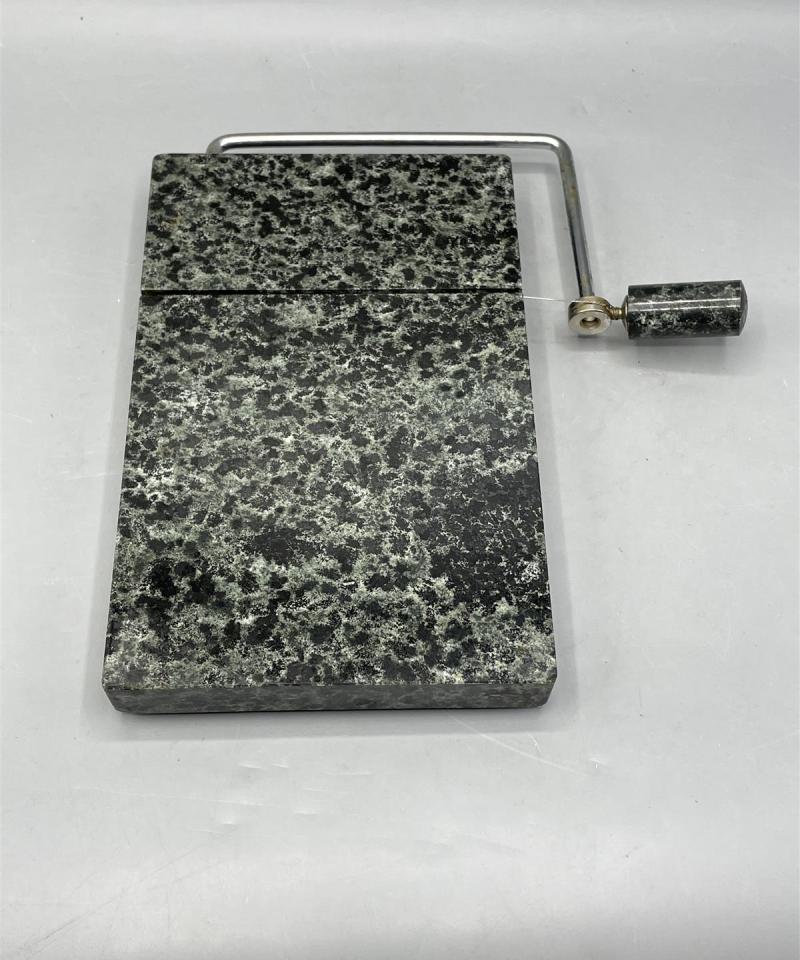 Juustoleikkuri marmori