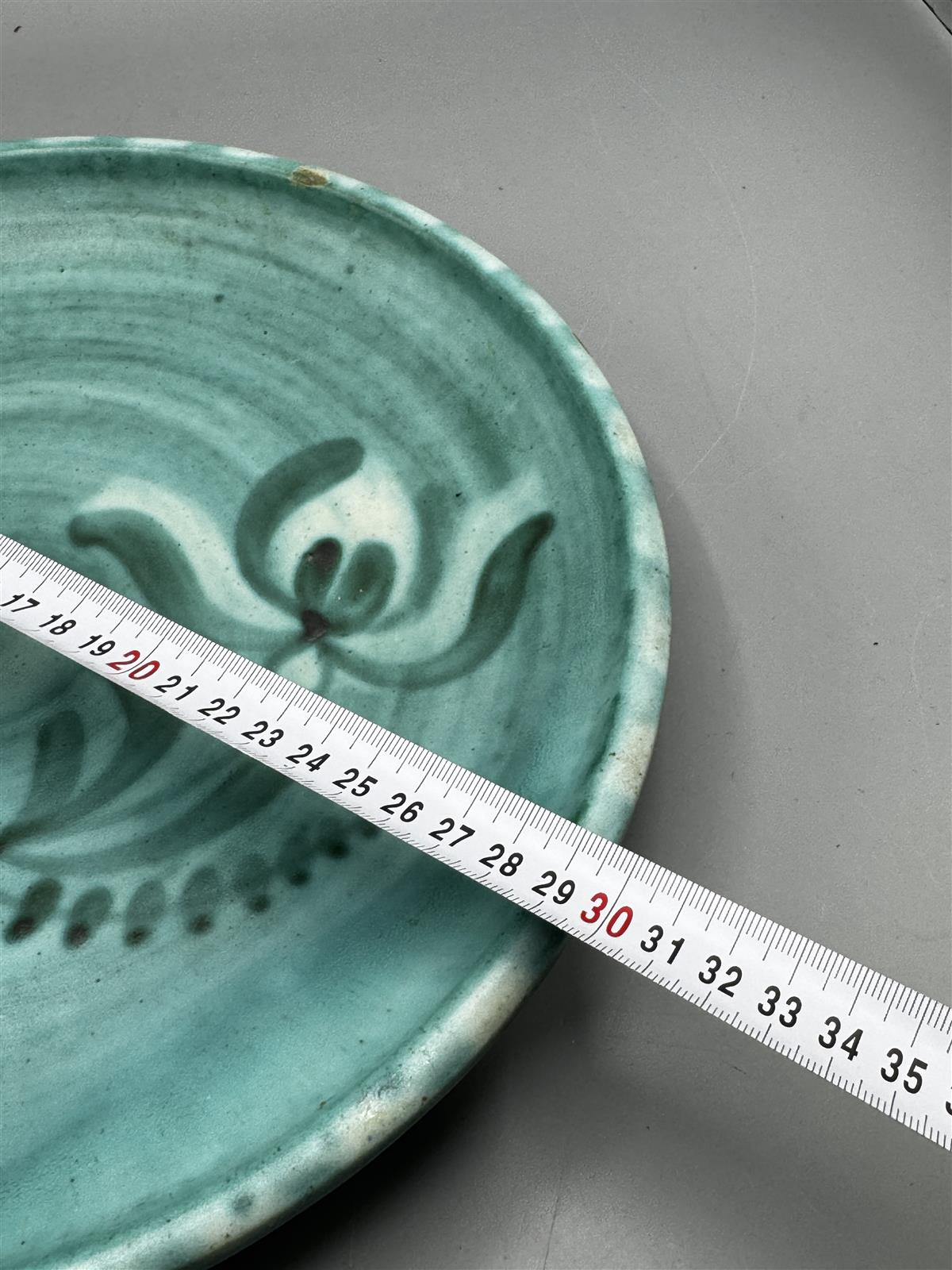 Kupittaan Savi koristelautanen Laila Zink