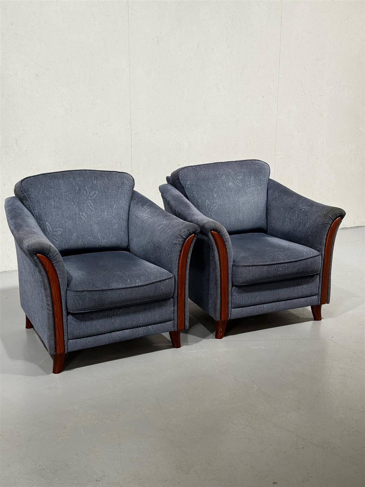 Bröderna Anderssons nojatuolit (2kpl) sininen