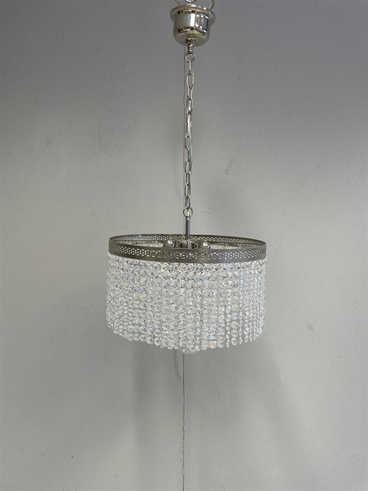 Kattovalaisin kristalli 4-valopistettä (A)