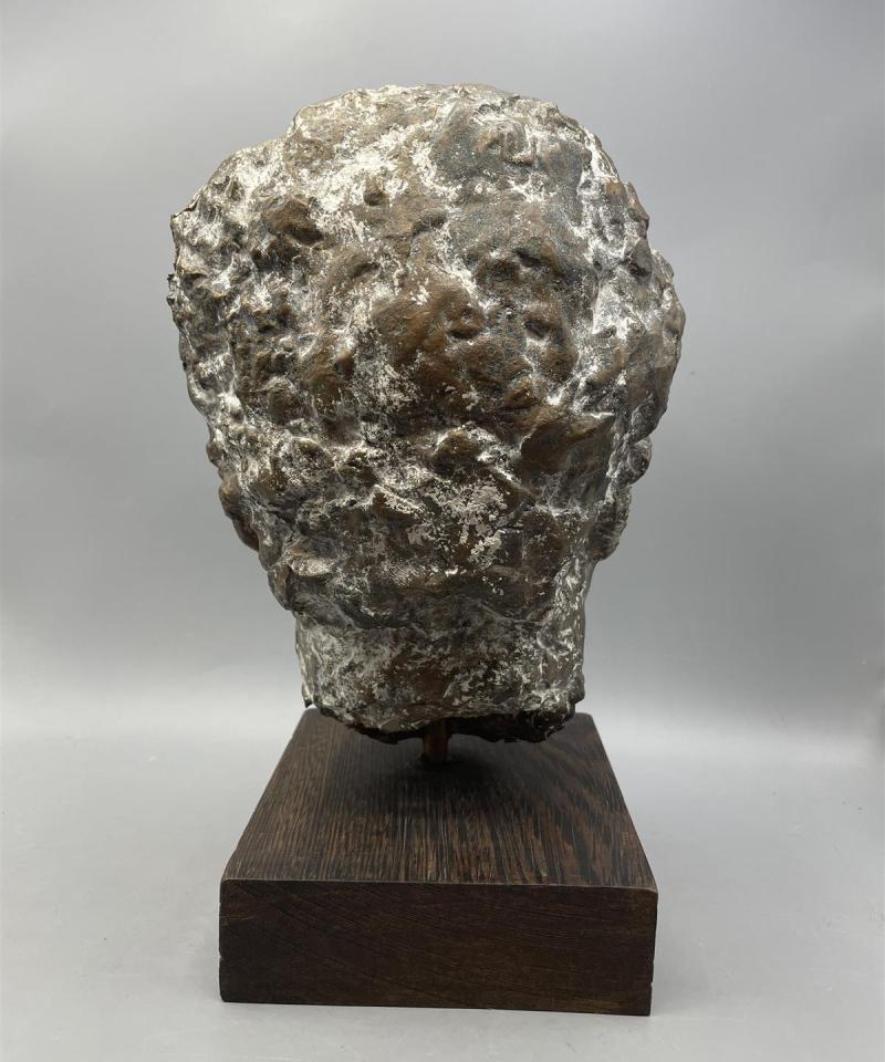 Vintage Pronssinen veistos