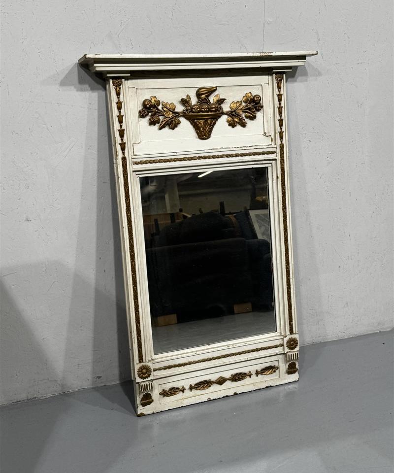 Rokokoo antiikkipeili