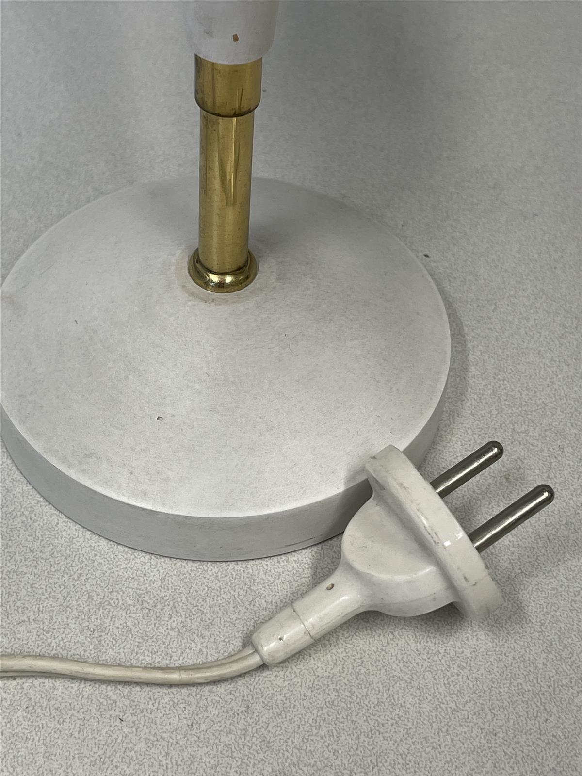 Vintage pöytävalaisimet (2kpl) kukkakuosi varjostin