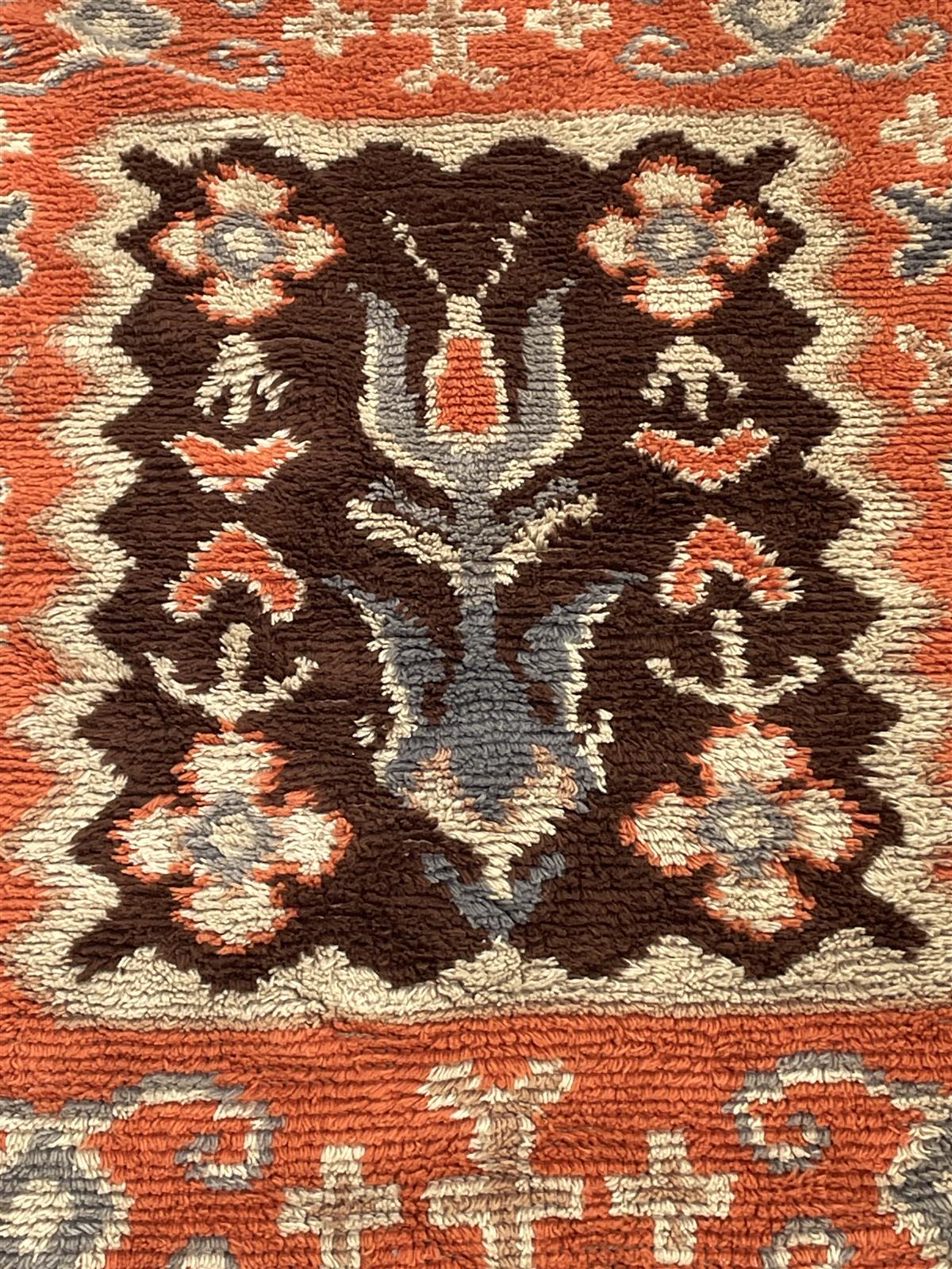 Vintage ryijy ”Elämänkukka” 100x148cm, Aino Backman