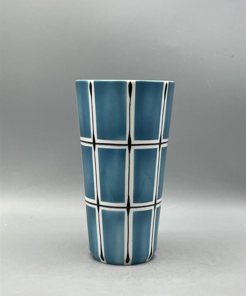 Arabia Ruutu maljakko, Olga Osol