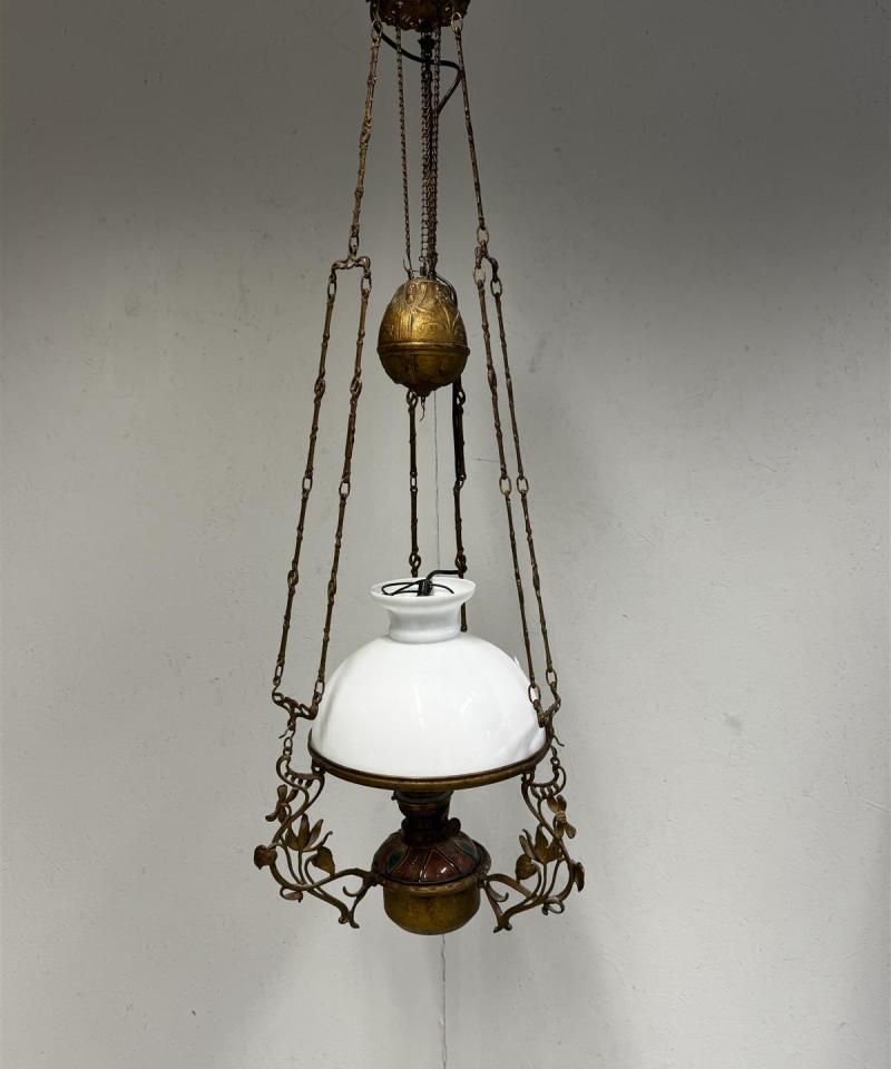 Jugend kattovalaisin