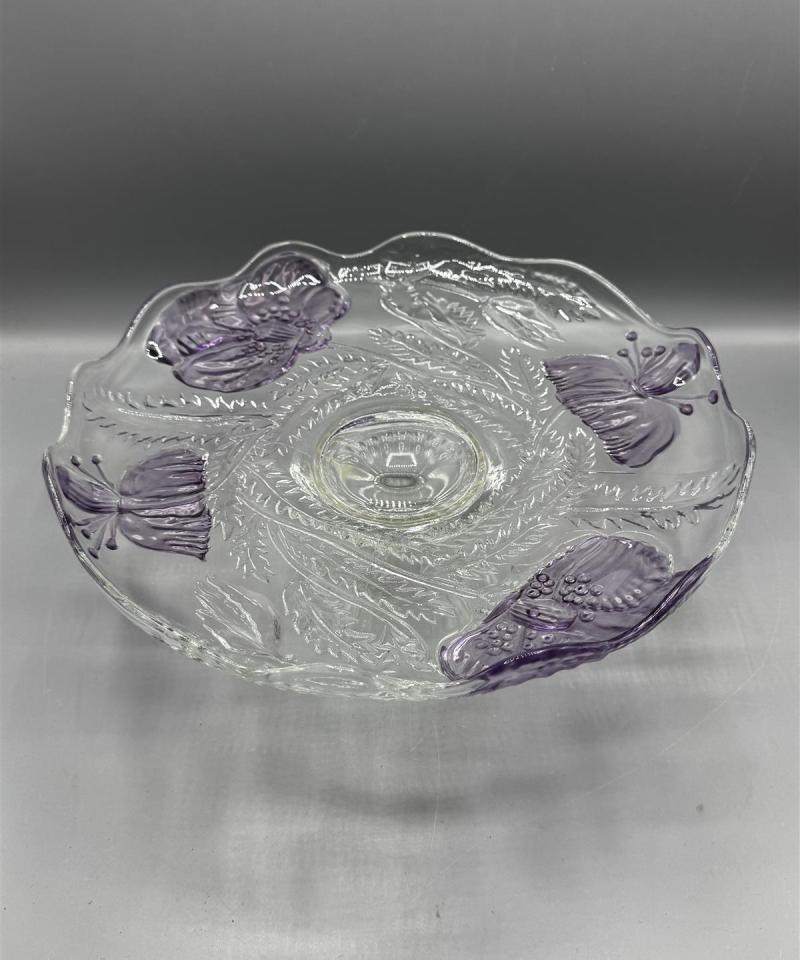 Koristeellinen tarjoiluvati lasi