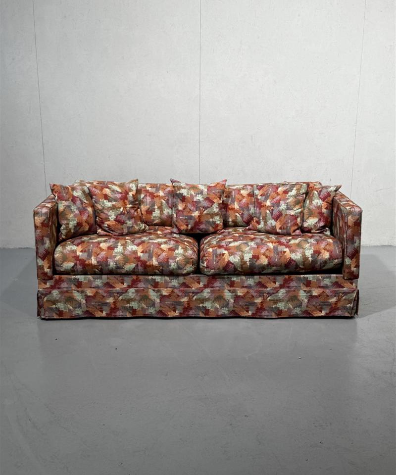 Sohva 2 istuttava, monivärinen