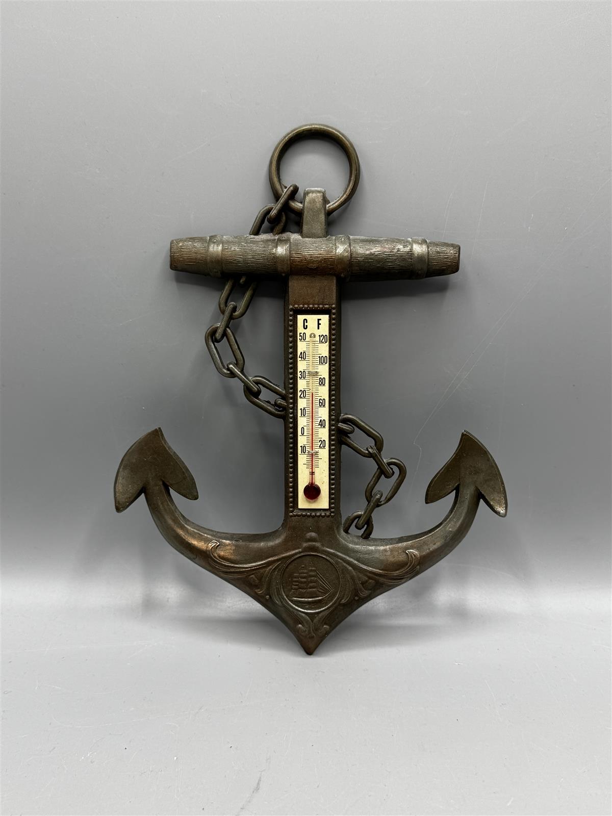 Ankkurimuotoinen lämpömittari