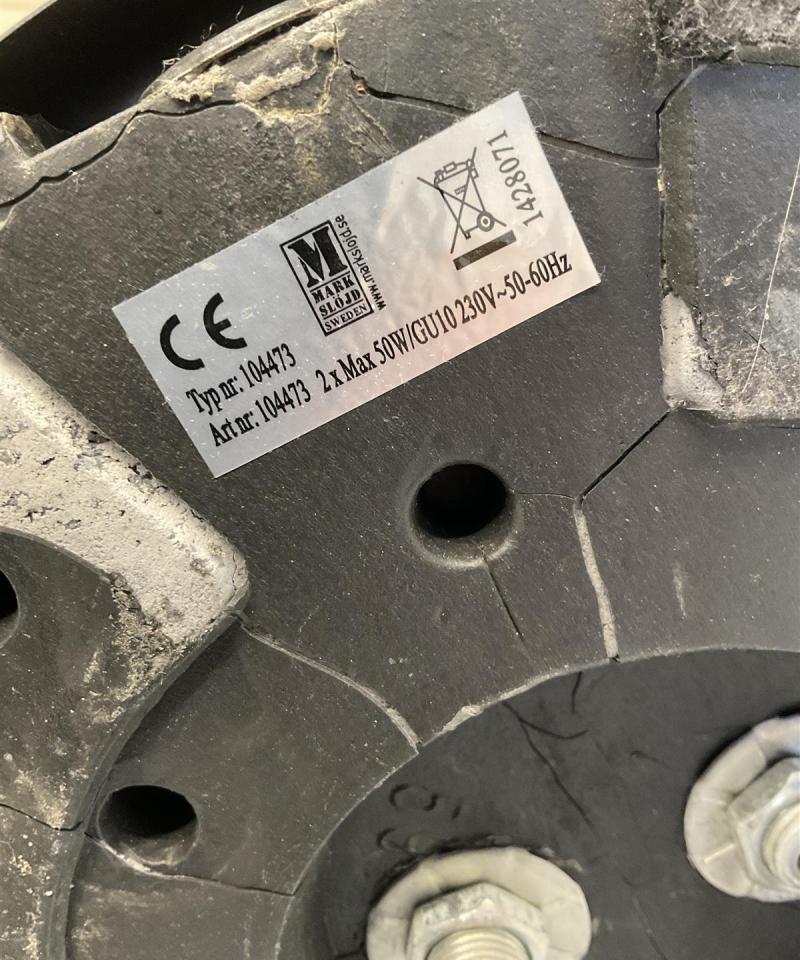 Markslöjd lattiavalaisin