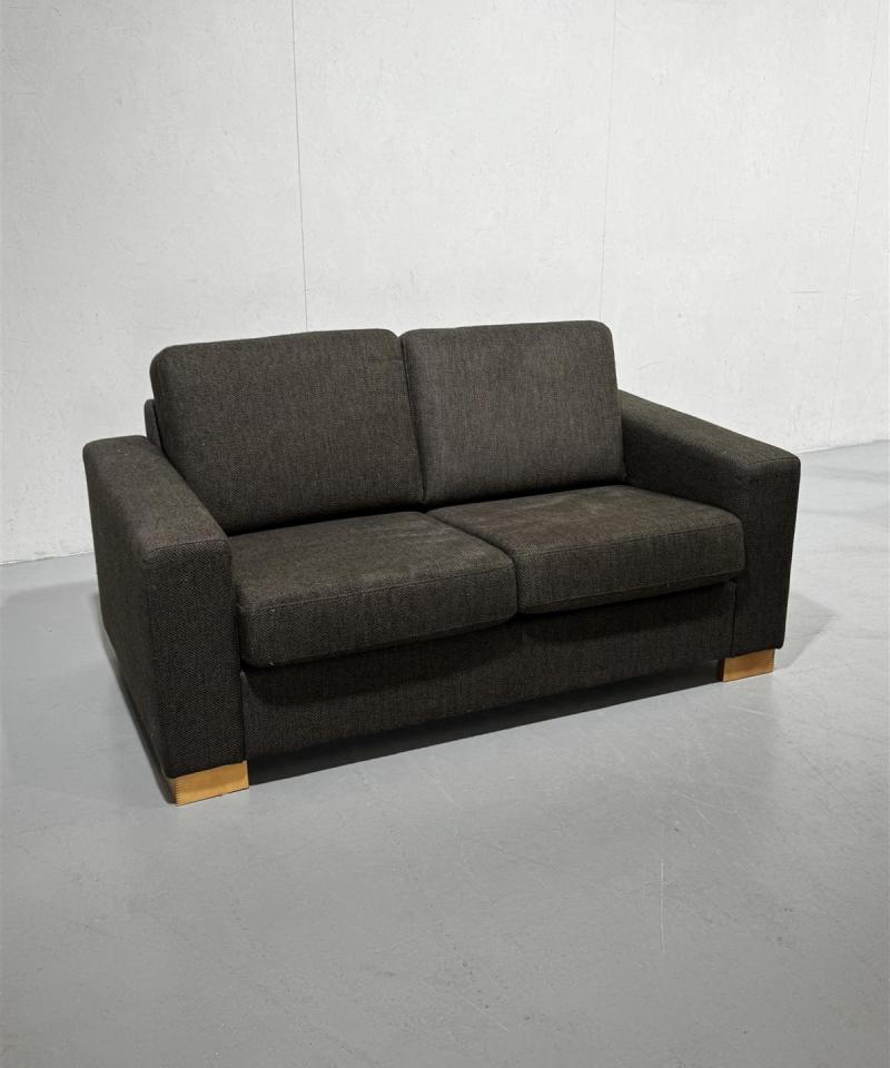 Sohva 2 istuttava ruskea