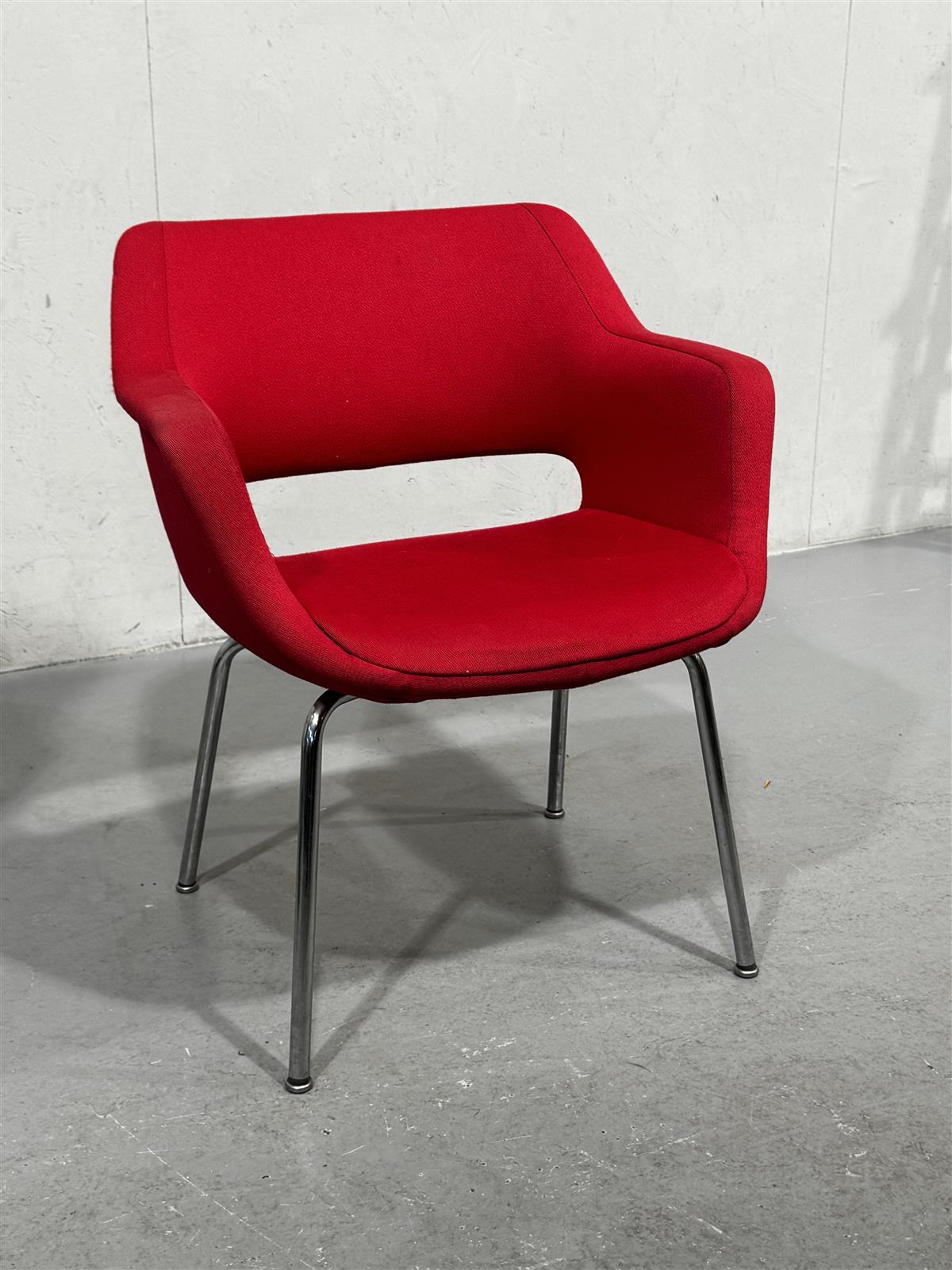 Martela Mini Kilta punainen tuoli