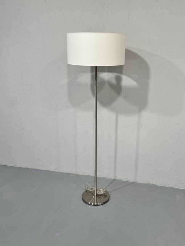 Grönlund lattiavalaisin valkoinen varjostin