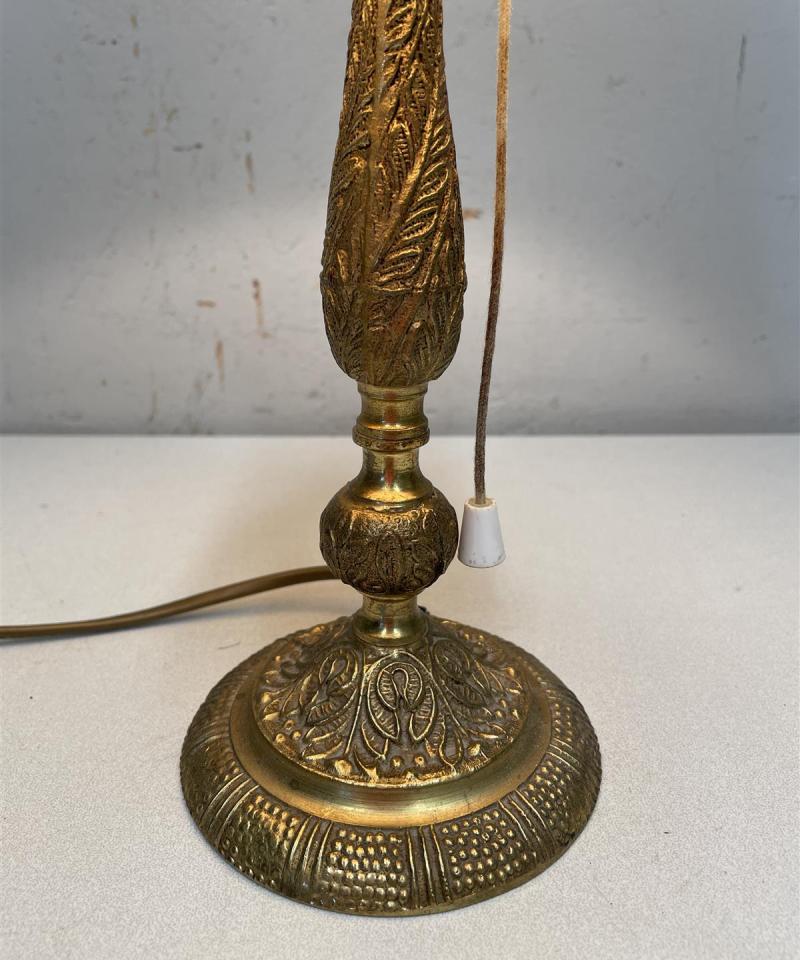 Vintage Klassinen pöytävalaisin messinki