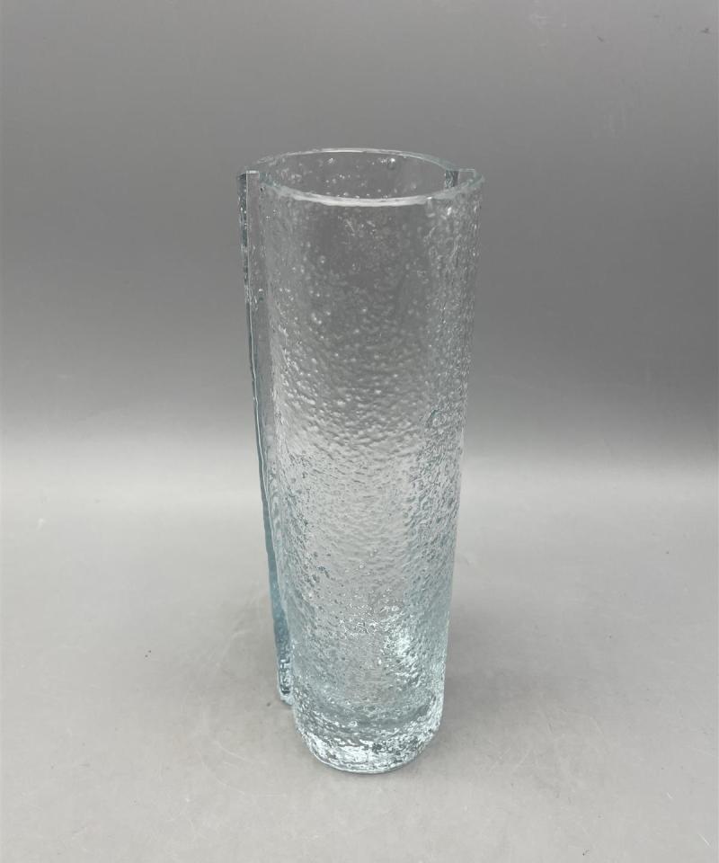 Riihimäen lasi maljakko, Tamara Aladin