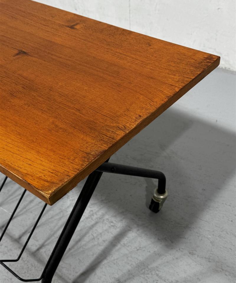 Retro lehtiteline sivupöytä teak