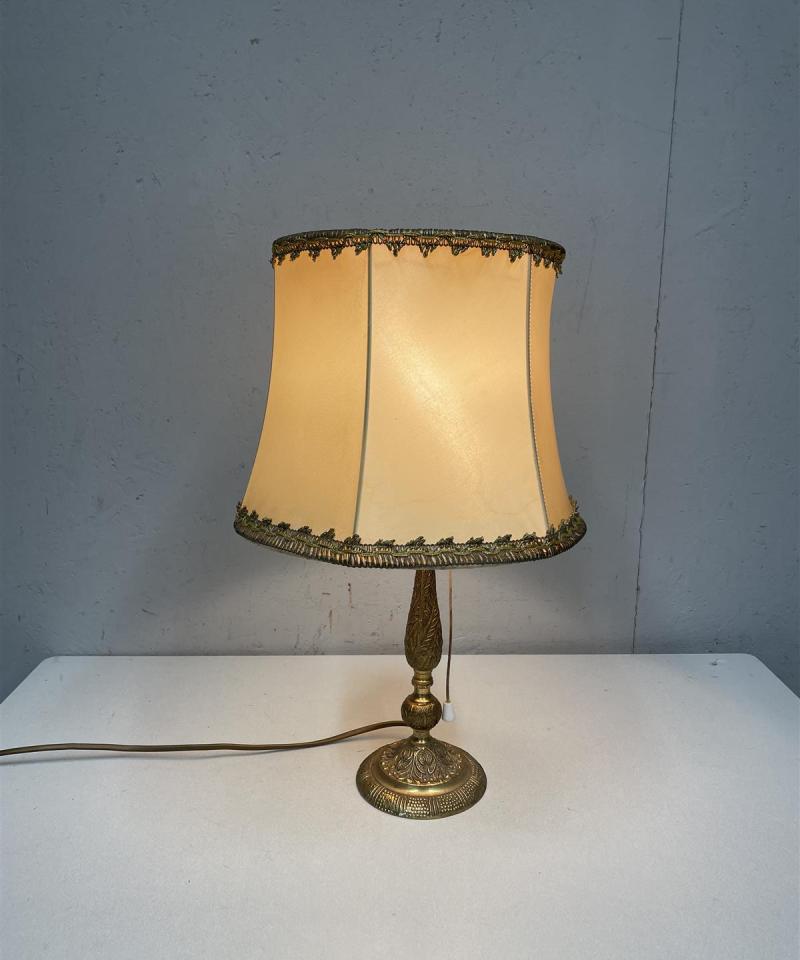 Vintage Klassinen pöytävalaisin messinki