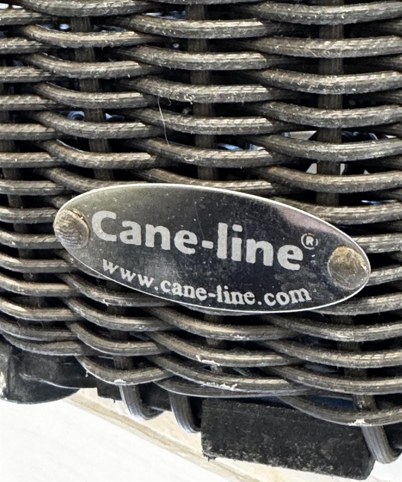 Cane-line Kingston pöytä