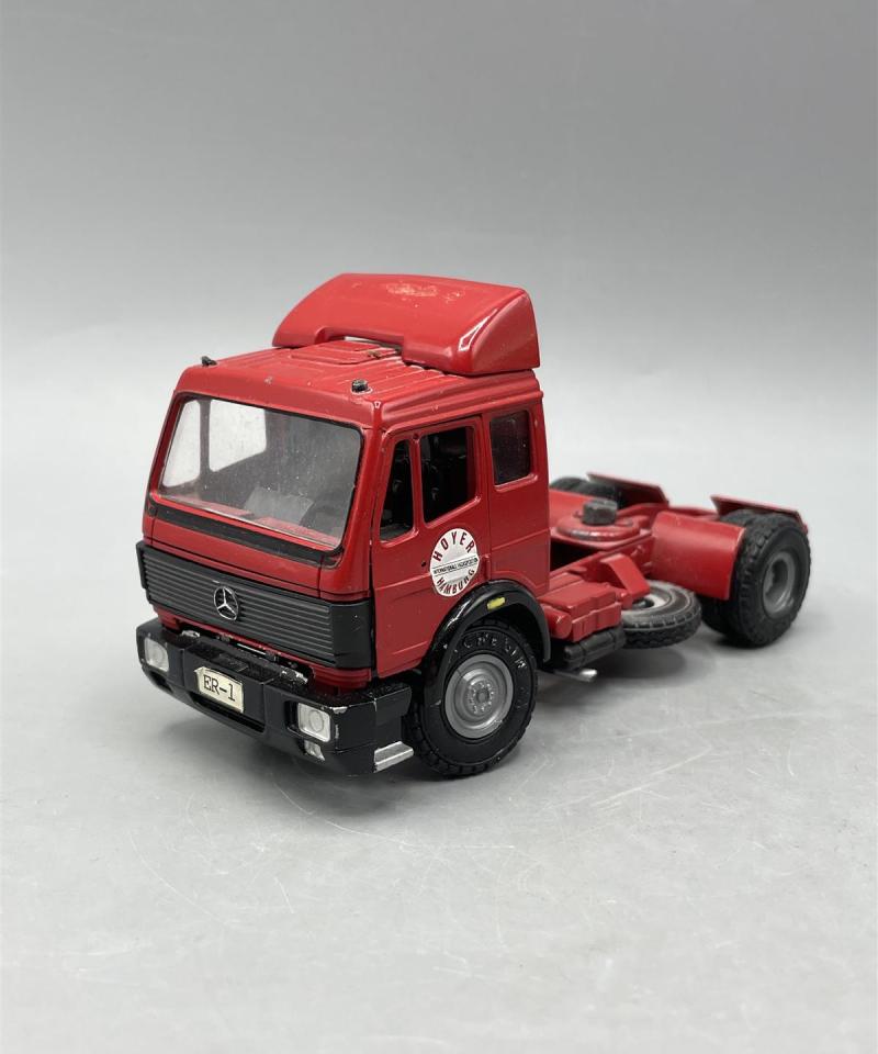 Mercedes-Benz Hoyer säiliörekka pienoismalli