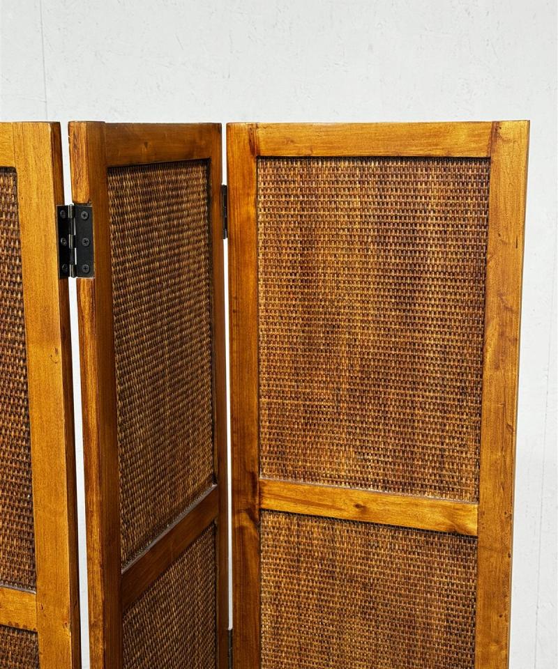 Kolmiosainen sermi punottu koriste