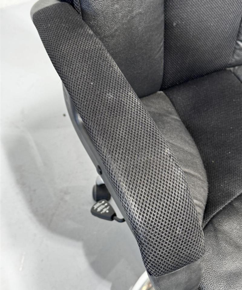 Lexton toimistotuoli musta (2 kpl)