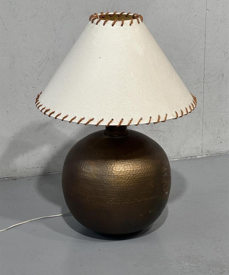 Vintage pöytävalaisin kuparijalka