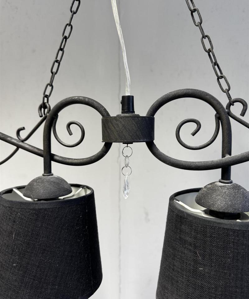 Cottex kattovalaisin mustilla varjostimilla