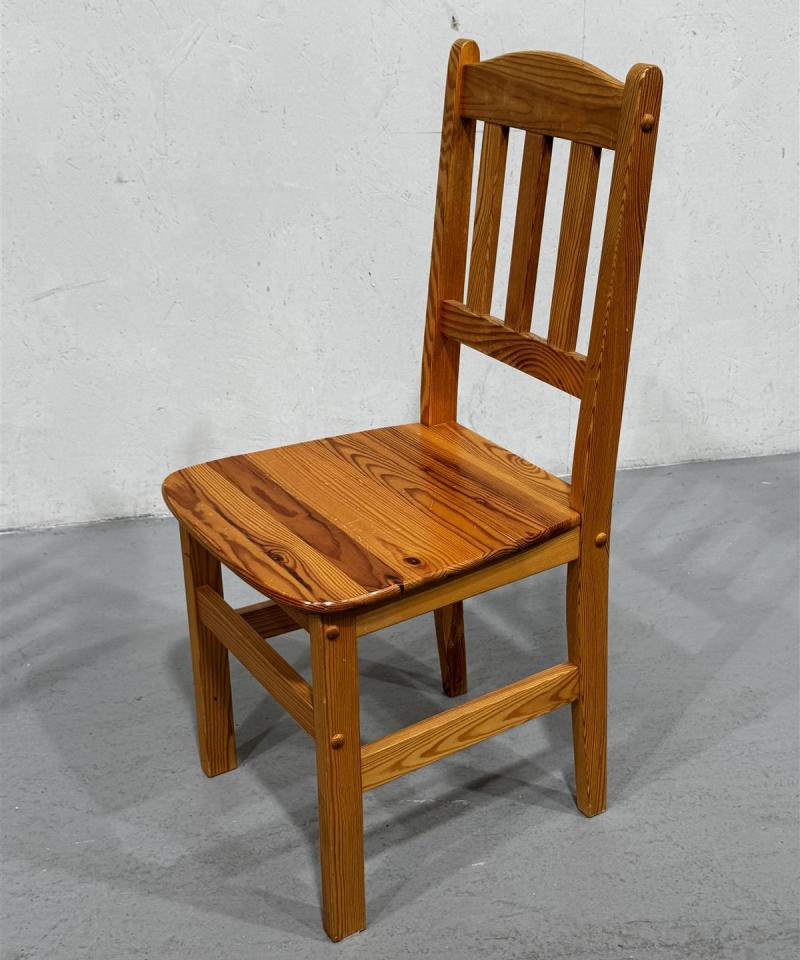 Ruokaryhmä pöytä ja tuolit (4kpl) mäntypuu