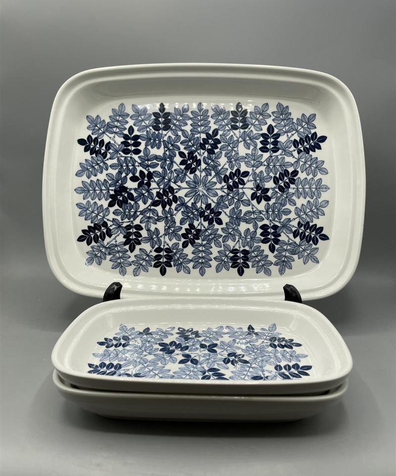 Arabia Laila tarjoiluastia 3kpl, Raija Uosikkinen