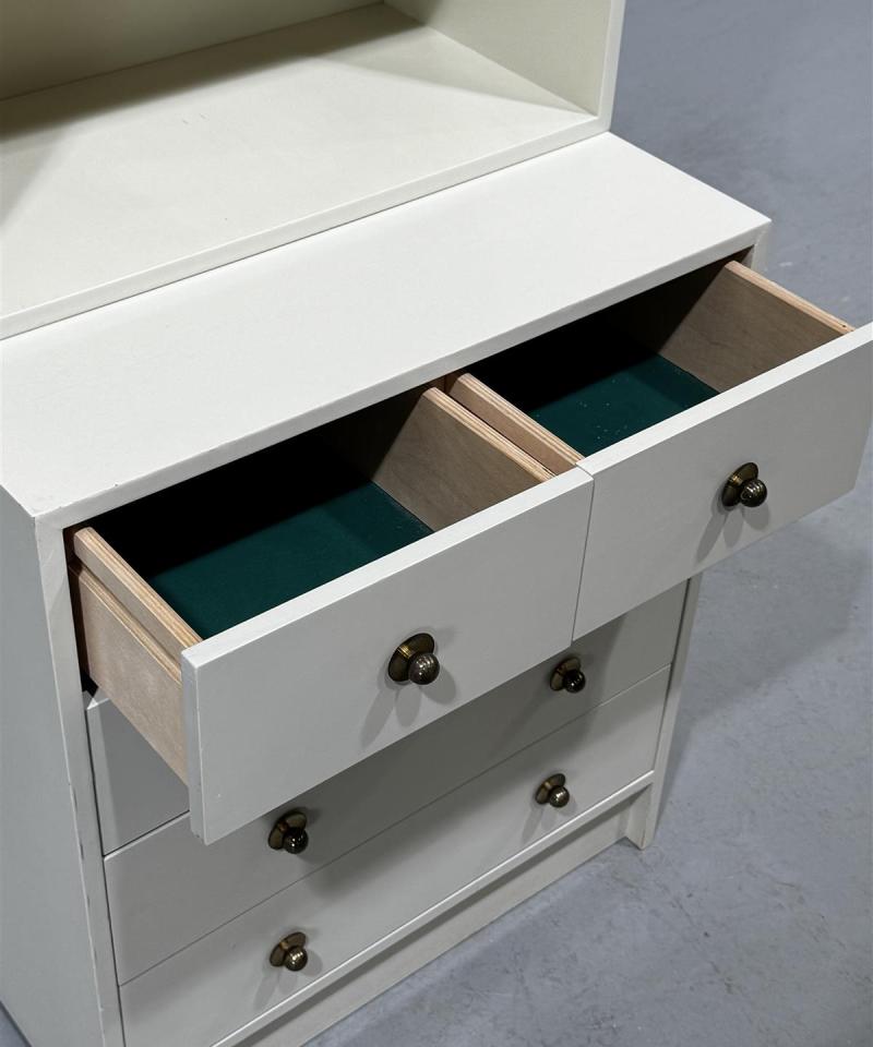 Vintage kirjahylly lipastolla (3 moduulia)